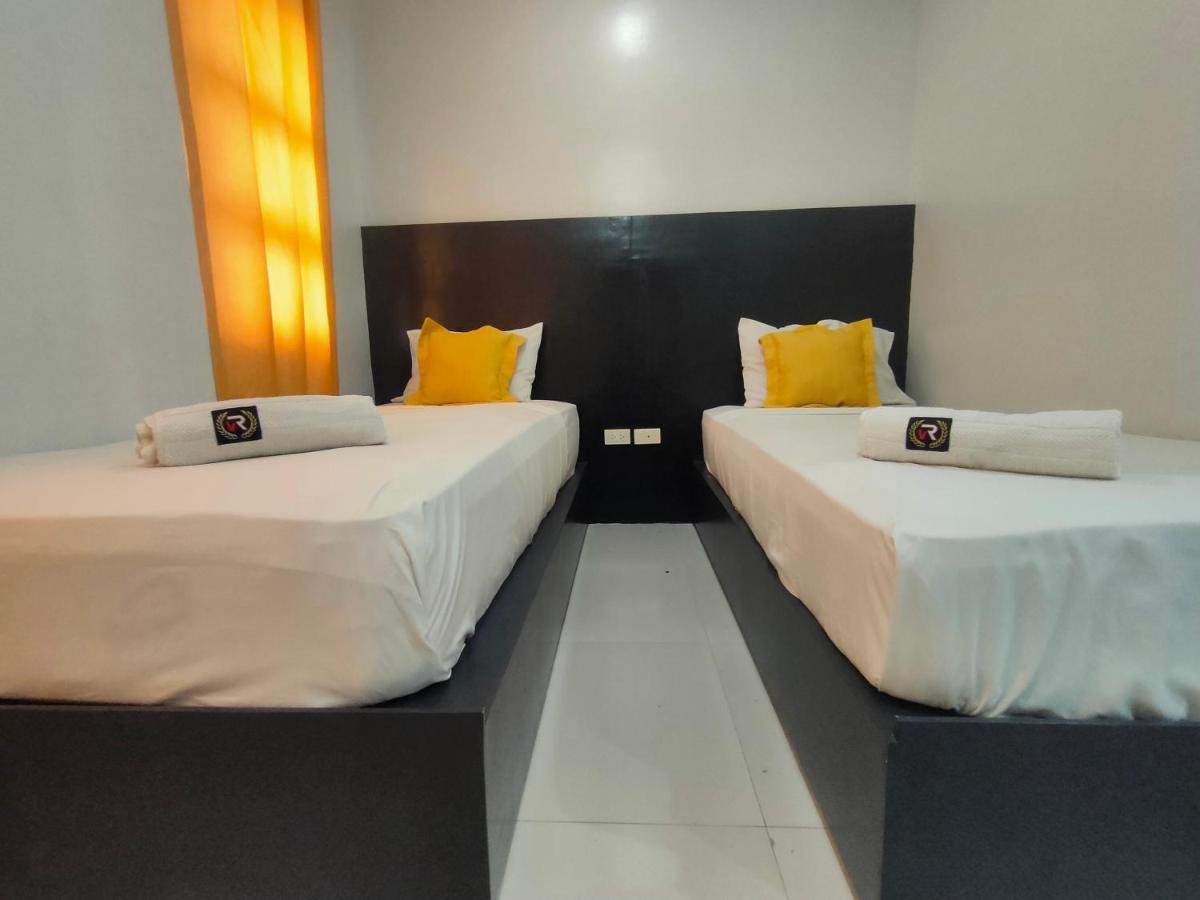 Villa Rosita Hotel Naga City By Reddoorz Zewnętrze zdjęcie