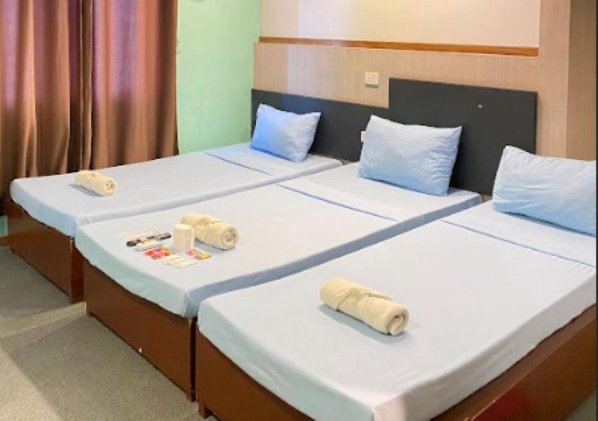 Villa Rosita Hotel Naga City By Reddoorz Zewnętrze zdjęcie
