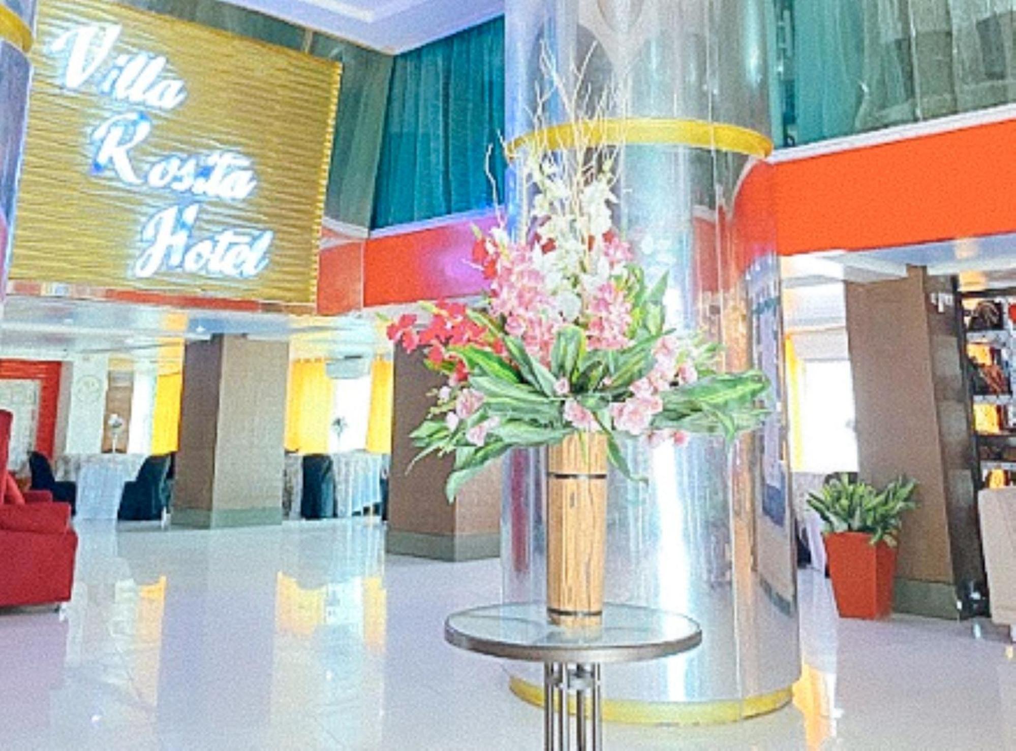 Villa Rosita Hotel Naga City By Reddoorz Zewnętrze zdjęcie